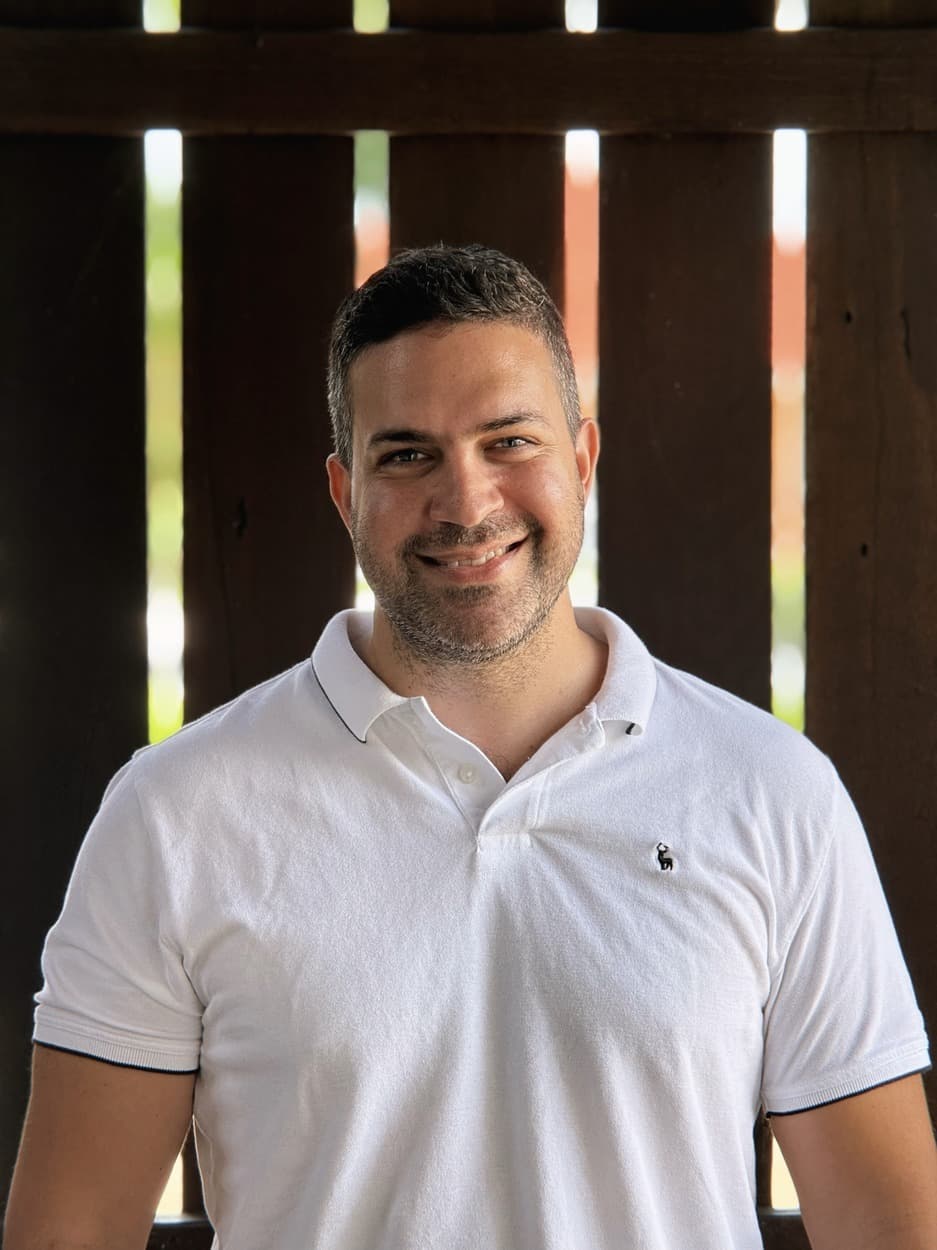 Panos — Senior Physiotherapist & Founder of Top Physio